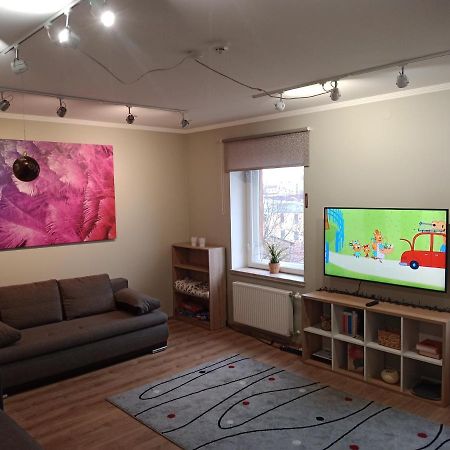 Family Or Group Apartment In Green Center Ρίγα Εξωτερικό φωτογραφία