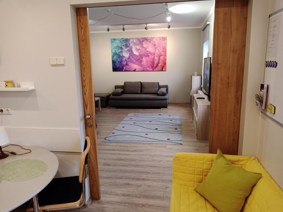 Family Or Group Apartment In Green Center Ρίγα Εξωτερικό φωτογραφία